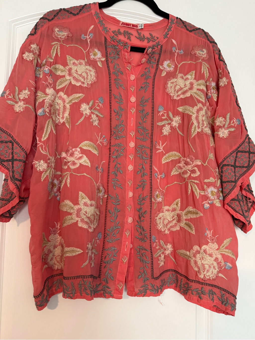 Johnny Was Beautiful Coral Kimono Style Floral Embroidered Button-Up Top.